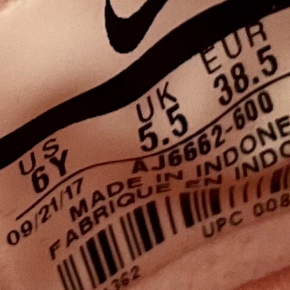 Nike Huarache Habanero  Lace  Up City Sneaker  youth Size 6Y (Women’s size 7.5) - Picture 7 of 14